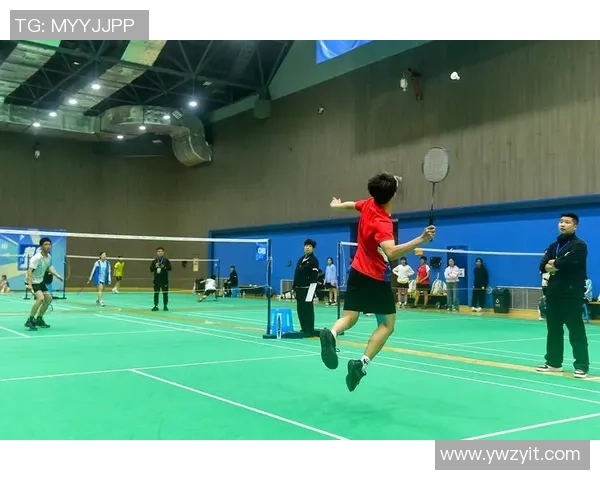 聚焦羽毛球成都羽毛球队分享比赛经验与成长故事